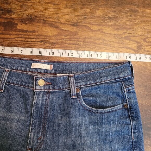 Vtg Levi's Jeans Size 14 Bootcut 515 High Rise Medium Light Wash Y2K Western - Picture 5 of 10